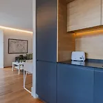 Modern And Bright By Lovelystay Lisbon