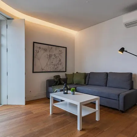 Appartamento Modern And Bright By Lovelystay